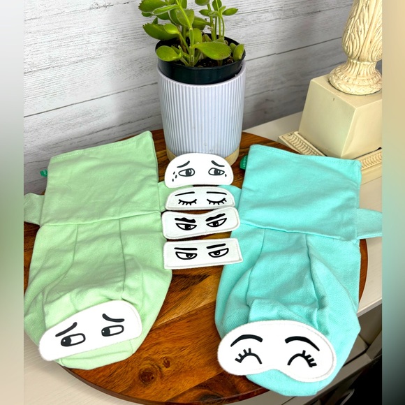 Montessori Lovevery Hand Puppet Set from the Storyteller Kit. - Picture 1 of 3